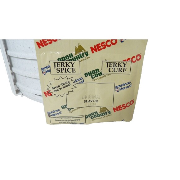 Nesco American Harvest Food Dehydrator Jerky Maker 4 Tray w Recipe & Instruction - Picture 4 of 12